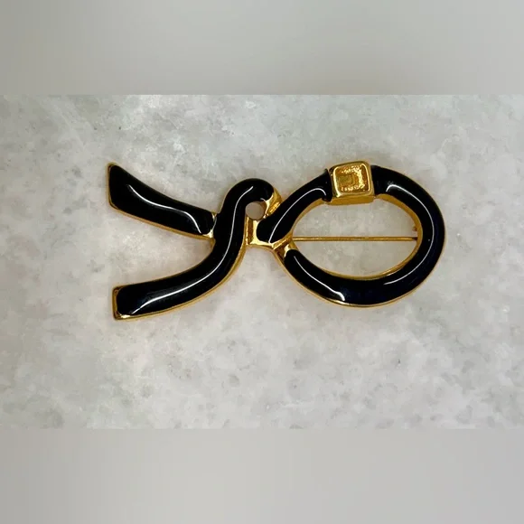 ROBERTA DI CAMERINO Vintage Grandmacore Blue Enamel Gold-Tone Metal Logo Brooch - Picture 5 of 16